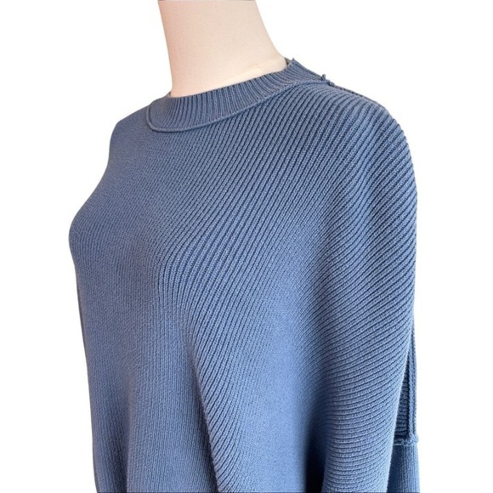Free People Sweater Blue Size M Oversized Ribbed Knit Boho Consign - Picture 2 of 9